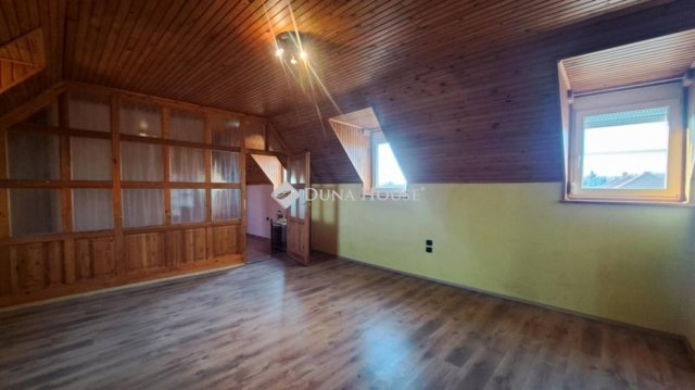 Eladó családi ház, Lakitelken 59.9 M Ft, 3 szobás