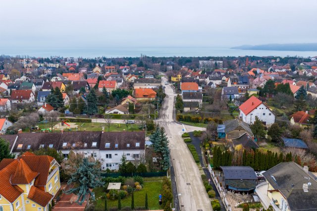 Eladó sorház, Balatonfüreden 139 M Ft, 5 szobás