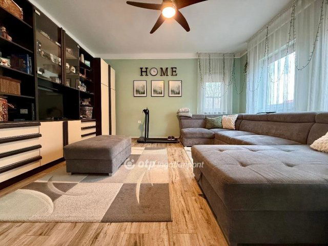 Eladó családi ház, Sajóládon 49.99 M Ft, 3+1 szobás