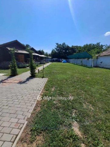 Eladó hotel, Abádszalókban 130 M Ft / költözzbe.hu