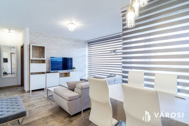 Kiadó téglalakás, albérlet, Szegeden 350 E Ft / hó, 3 szobás