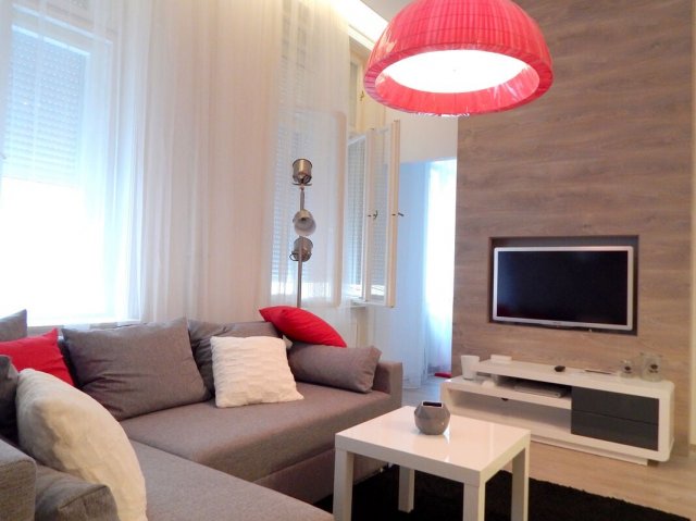 Kiadó téglalakás, albérlet, V. kerületben, Petőfi Sándor utcában