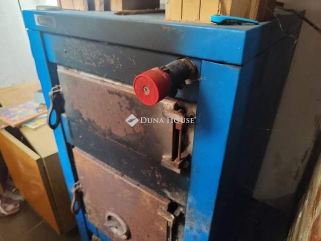 Eladó nyaraló, Tordason 42.5 M Ft, 3 szobás