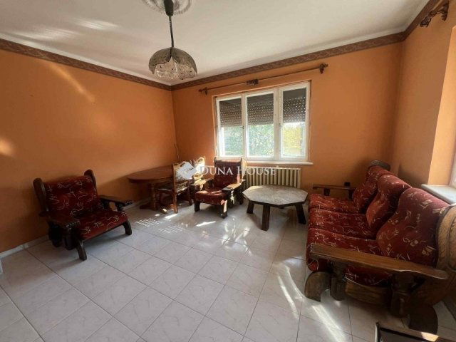 Eladó családi ház, Nagykátán 49.99 M Ft, 6 szobás