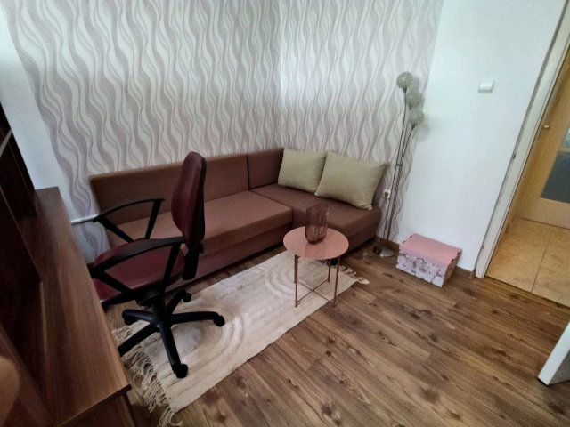 Eladó panellakás, Kaposváron 38.9 M Ft, 2 szobás