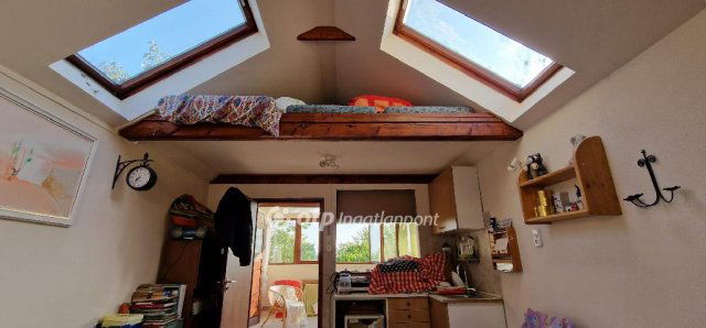 Eladó nyaraló, Csörögön 23.9 M Ft, 2 szobás