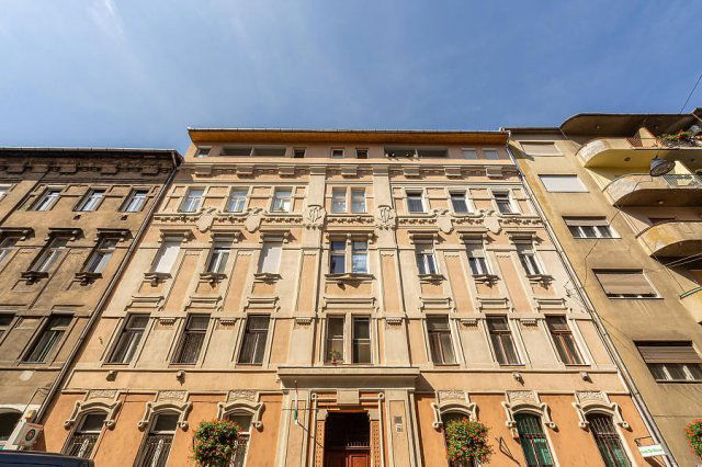 Eladó téglalakás, XIII. kerületben, Visegrádi utcában