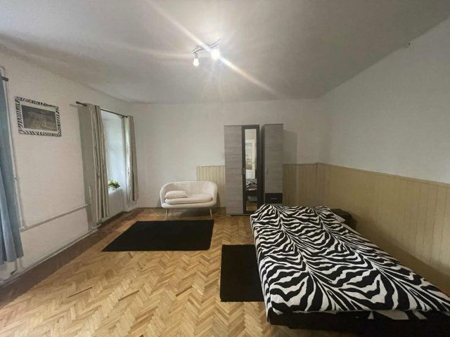 Eladó téglalakás, Kalocsán 26.8 M Ft, 2 szobás