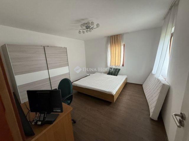 Eladó családi ház, Kozármislenyen 134.9 M Ft, 6 szobás