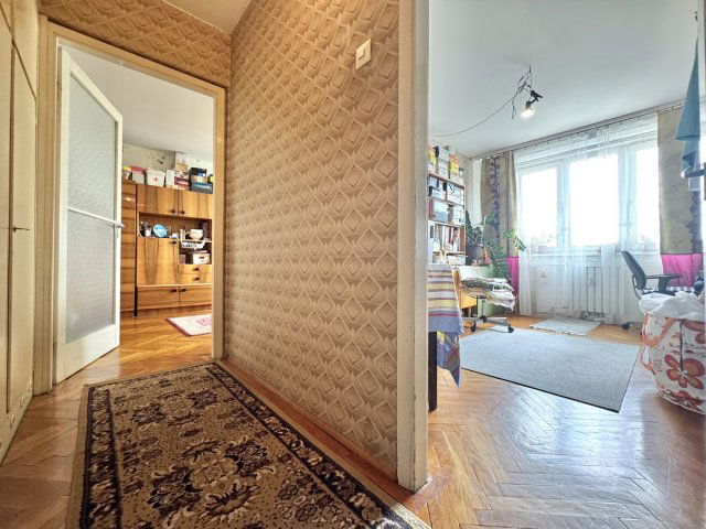 Eladó panellakás, Budapesten, III. kerületben 21.3 M Ft, 3 szobás