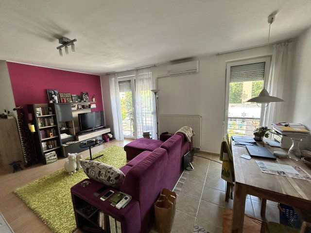 Eladó téglalakás, Budapesten, III. kerületben 84.9 M Ft