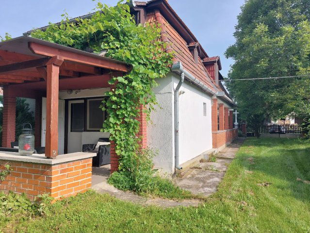 Eladó családi ház, Kocsolán 28.5 M Ft, 4 szobás