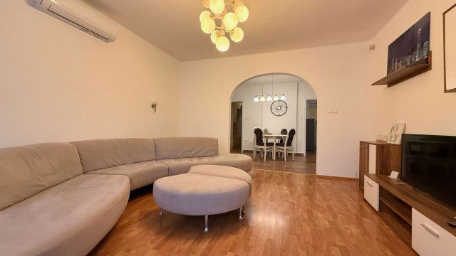 Kiadó téglalakás, albérlet, Debrecenben 290 E Ft / hó, 3 szobás