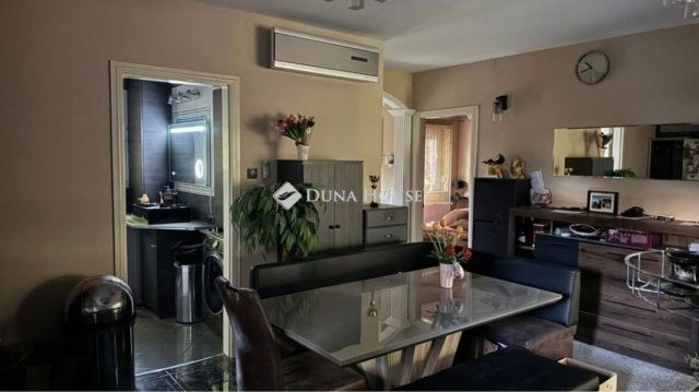 Eladó téglalakás, Budapesten, X. kerületben 135 M Ft, 4 szobás