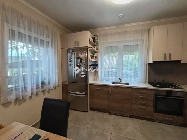 Eladó családi ház, Gödöllőn 179.9 M Ft, 3 szobás
