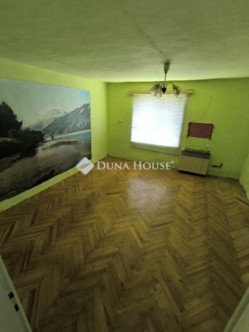 Eladó családi ház, Tiszaszőlősön 19.499 M Ft, 2 szobás