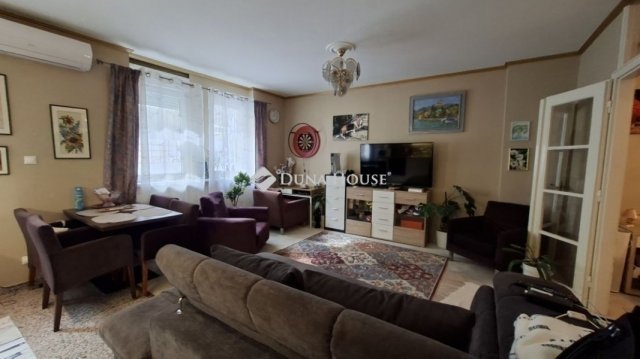 Eladó téglalakás, Budapesten, XIII. kerületben 76.8 M Ft