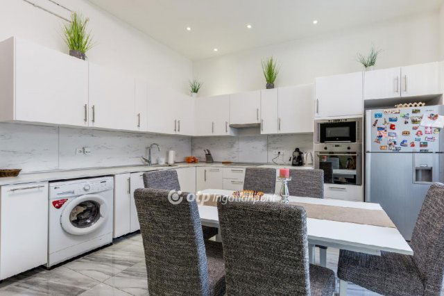 Eladó téglalakás, Budapesten, XIV. kerületben 94.99 M Ft