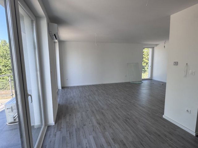 Eladó téglalakás, Zamárdiban 89.95 M Ft, 2 szobás