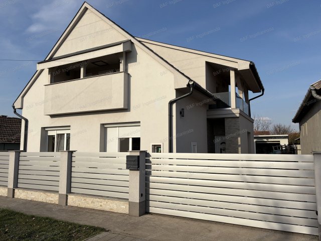 Eladó családi ház, Hajdúszoboszlón 124.5 M Ft, 6 szobás