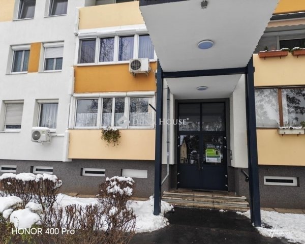 Eladó panellakás, Budapesten, XI. kerületben 76 M Ft, 2 szobás