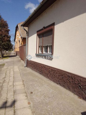 Eladó családi ház, Tiszaalpáron 24.6 M Ft, 3+1 szobás