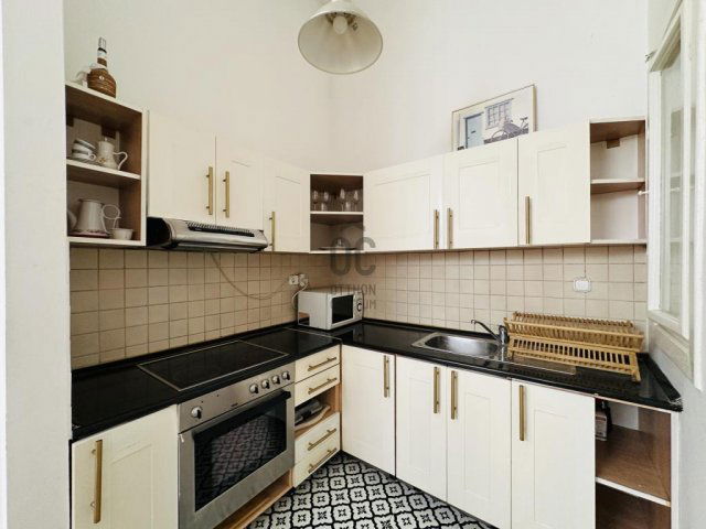 Eladó téglalakás, Budapesten, V. kerületben 89.9 M Ft, 2 szobás