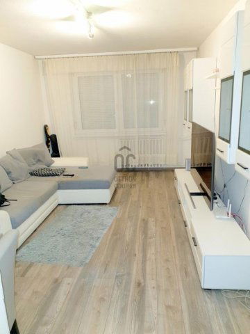 Eladó panellakás, Budapesten, XV. kerületben 83 M Ft, 3 szobás