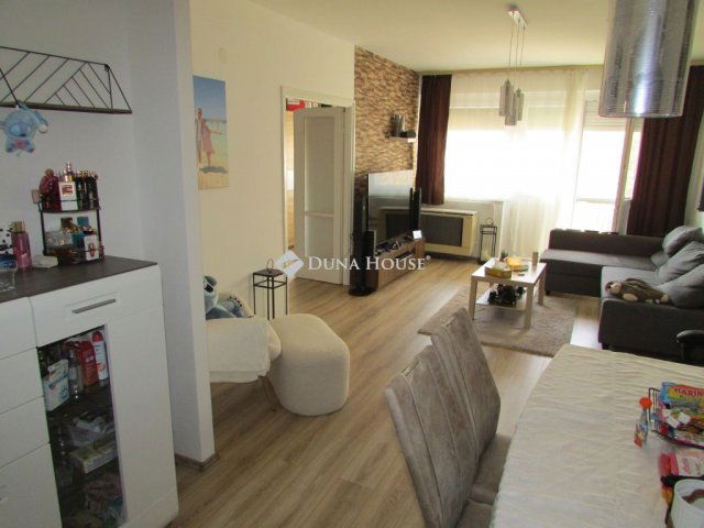 Eladó téglalakás, Monoron, Pozsonyi utcában 57.9 M Ft, 3 szobás