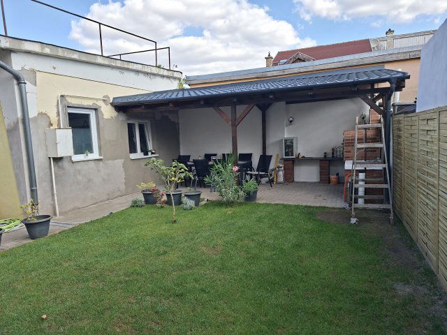 Eladó családi ház, Budapesten, XX. kerületben 129.9 M Ft