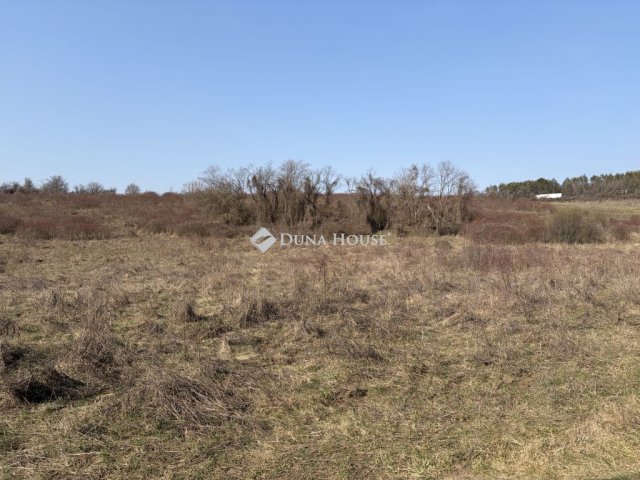 Eladó telek, Vácon 21.5 M Ft / költözzbe.hu
