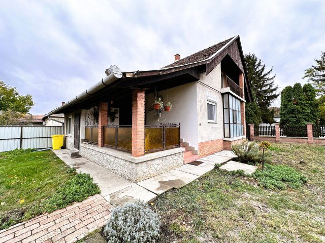 Eladó családi ház, Mezőkovácsházán 33 M Ft, 3 szobás