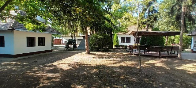 Eladó ipari ingatlan, Érden 220 M Ft, 3 szobás