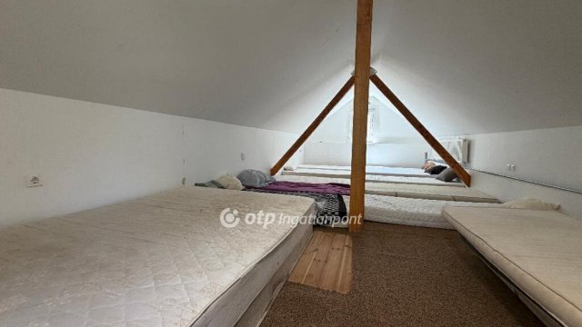 Eladó családi ház, Mindszenten 3.5 M Ft, 3 szobás