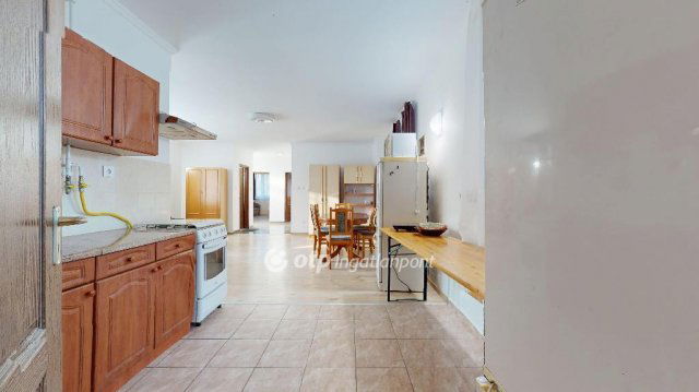 Eladó családi ház, Nyíregyházán 69 M Ft, 5 szobás