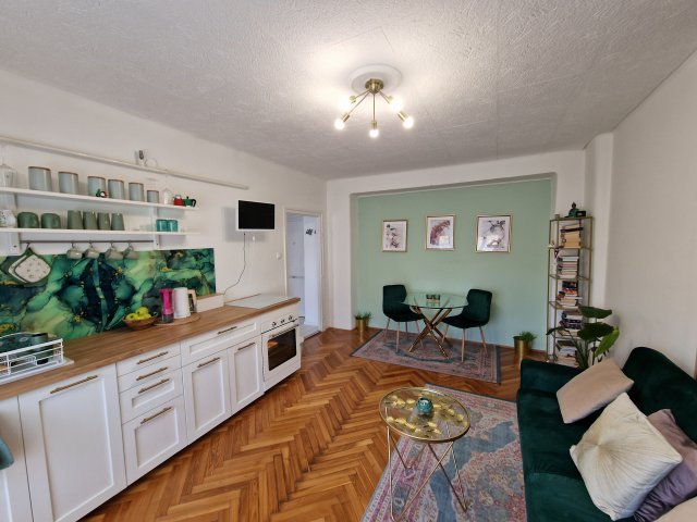 Eladó téglalakás, Budapesten, XXI. kerületben, Rakéta utcában