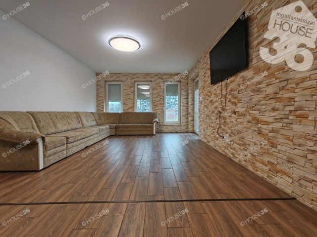 Eladó családi ház, Kecskeméten 89 M Ft, 6 szobás