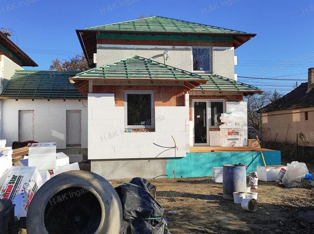 Eladó ikerház, Őrbottyánban 110 M Ft, 5 szobás