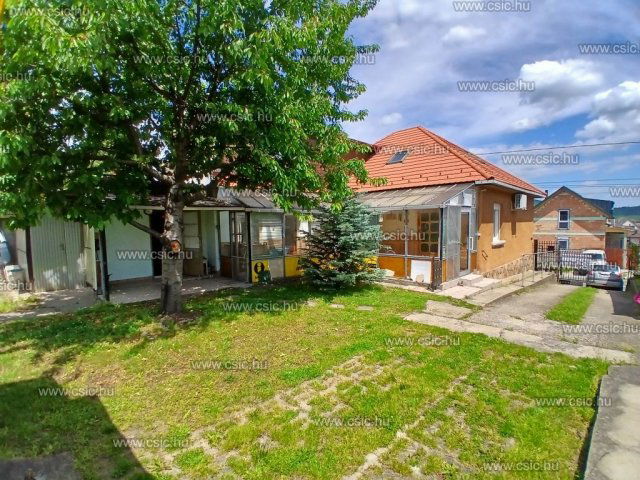 Eladó családi ház, Pilisvörösváron 84.5 M Ft, 3 szobás