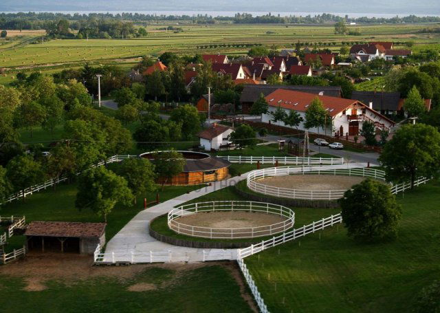 Eladó sorház, Balatonlelleén 24.9 M Ft, 2 szobás