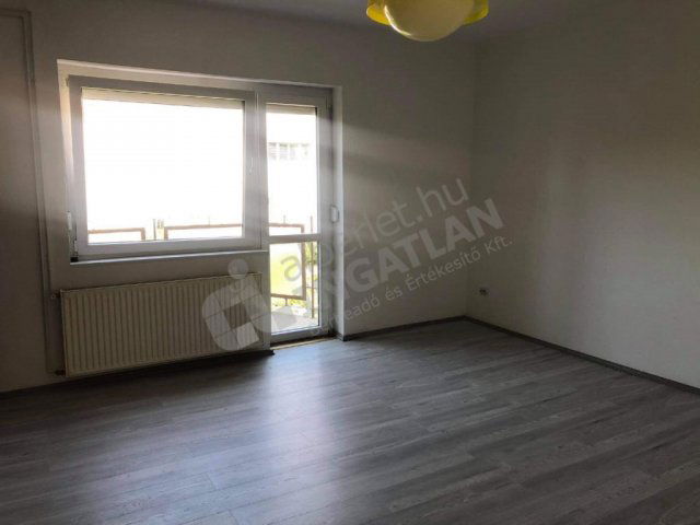 Kiadó téglalakás, albérlet, XI. kerületben, Ménesi úton