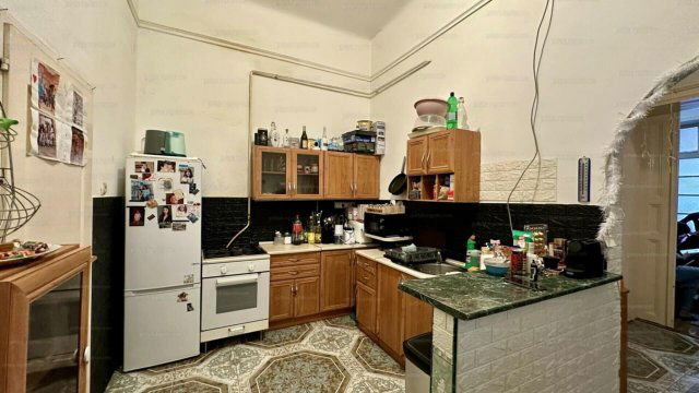 Eladó téglalakás, Budapesten, VIII. kerületben 95 M Ft, 3 szobás