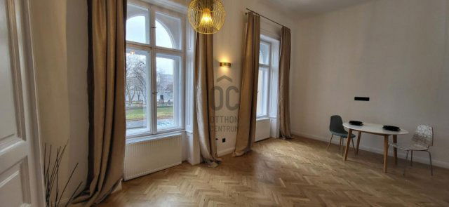 Eladó téglalakás, Budapesten, IX. kerületben 162 M Ft, 3 szobás