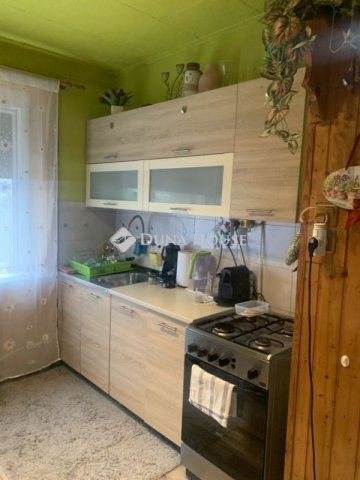 Eladó téglalakás, Szekszárdon 36.9 M Ft, 2 szobás