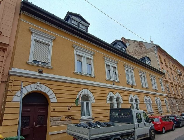 Eladó téglalakás, Budapesten, XII. kerületben, Táltos utcában