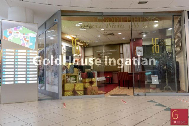 Eladó üzlethelyiség, Budapesten, IX. kerületben, Boráros téren
