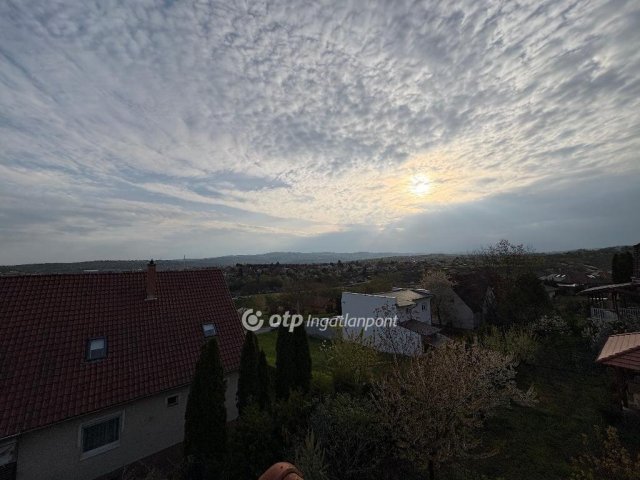 Eladó családi ház, Miskolcon 164.9 M Ft, 7 szobás