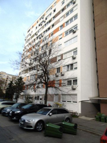 Eladó panellakás, Budapesten, XIV. kerületben, Kerepesi úton