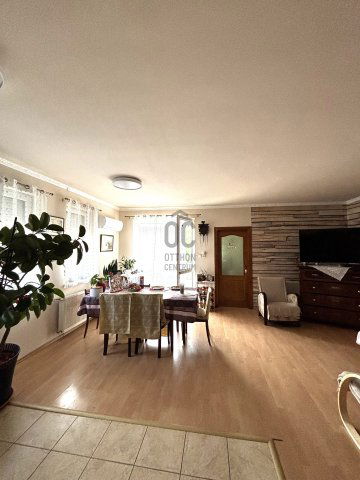 Eladó ikerház, Dunaharasztin 149.9 M Ft, 4 szobás