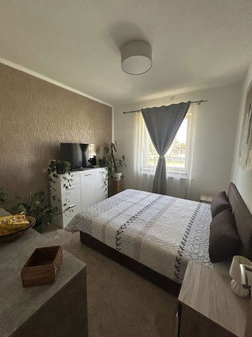 Eladó családi ház, Babóton 70 M Ft, 4 szobás